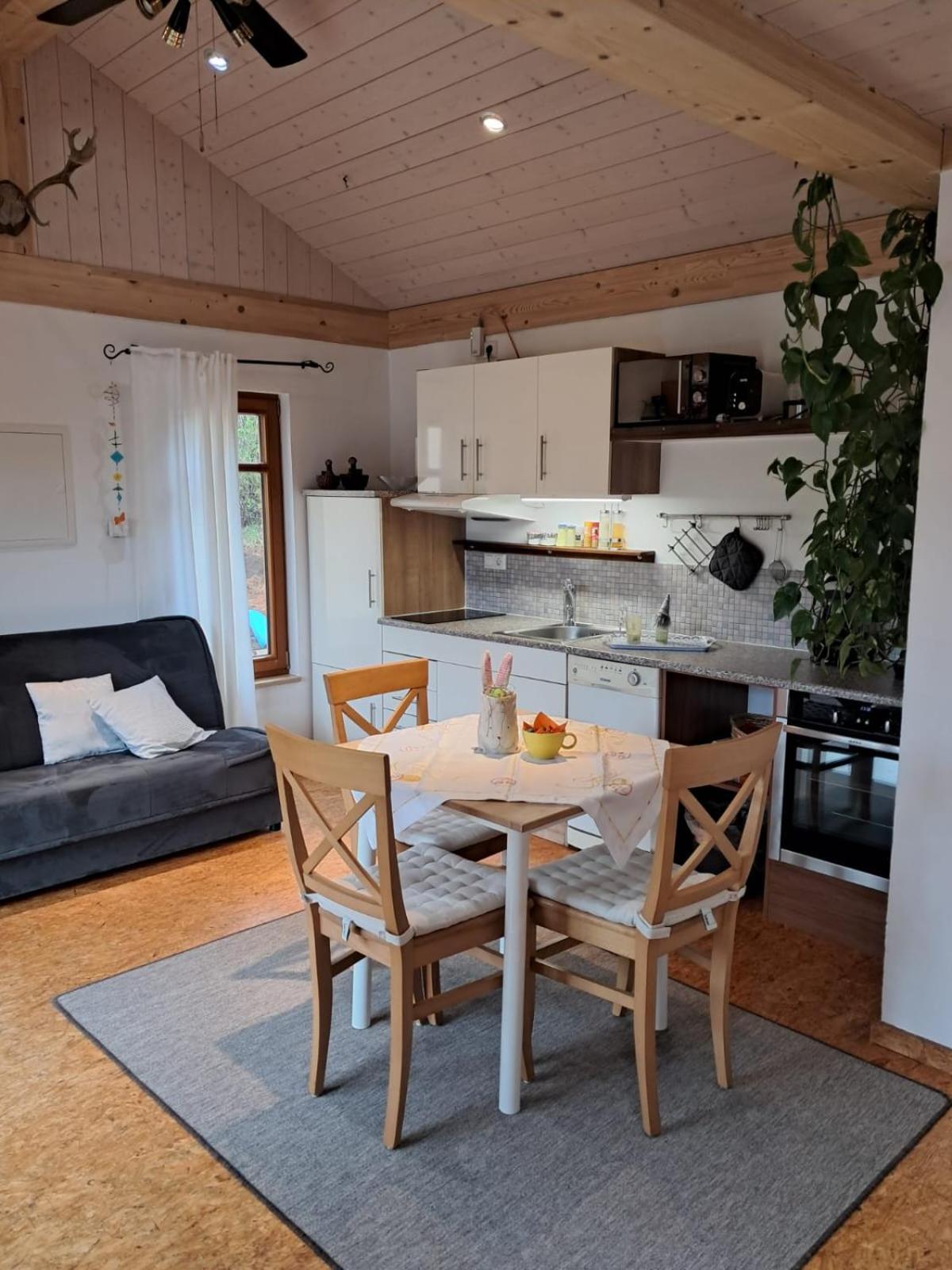 Apartment Mit Gartenblick Eckersdorf Luaran gambar